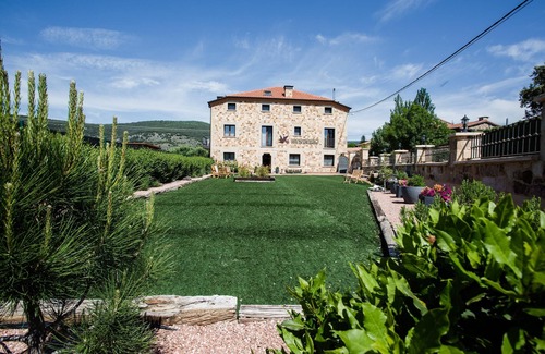 Santervas de la Sierra House | Room 'Suite Deluxe' with Mountain View, Private Garden and Wi-Fi