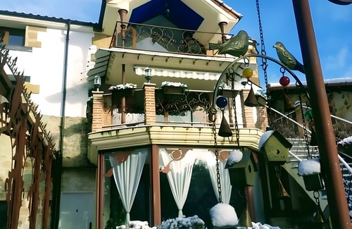 Ocenilla Apartment | Room 'Suite 7' with Mountain View, Shared Terrace and Wi-Fi