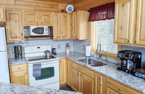 International Falls House | Room to gather inside and out with Rainy Lake access!