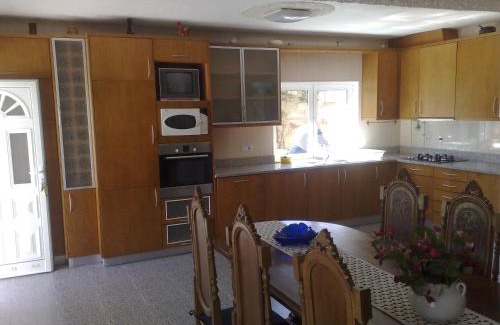 Marinhas House | Room Villa Ribeiro pilgrims way to SANTIAGO bike a garage for Marinhas Esposende