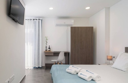 Arvore House | Room w/Balcony and Pool by HostWise Arvore