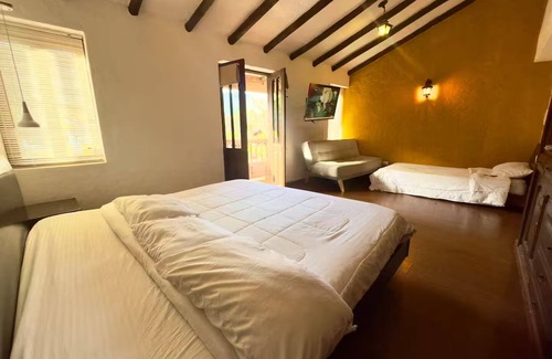 Old Town Bed & Breakfast | Room with Balcony