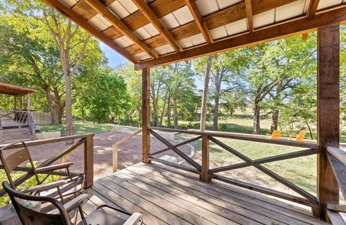 Comfort Cabin | Room with One King and Two Twin Beds, Private Patio with Creek View