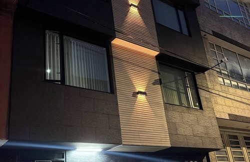 Engativa House | Room with private bathroom close to the airport in Bogota