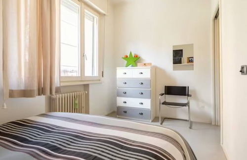 Lubiana Bed & Breakfast | Room with private bathroom City of Parma - shared apartment