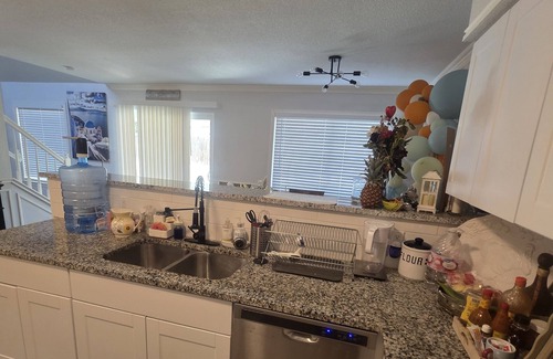 Cibolo House | Room with private entrance shared living spaces G with Pool