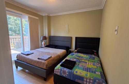 Mississauga House | Room With Private Patio Next to Toronto Airport