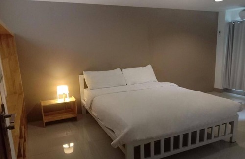 Tha Sala Hotel | RoomQuest Tha Sala