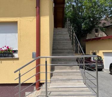Kutjevo Apartment | Rooms & Apartment Perak