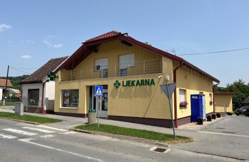 Kutjevo Apartment | Rooms & Apartment Perak