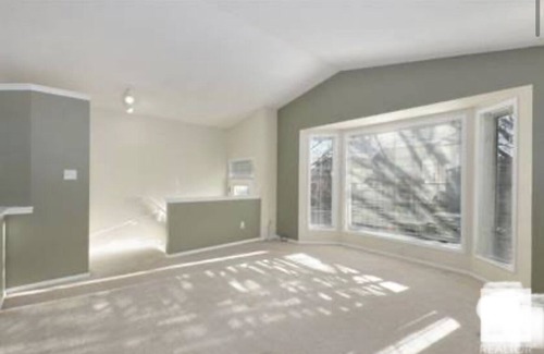 Northeast Edmonton House | Rooms for Rent Clareview Close to Costco and Superstore,Walmart Londonderry Mall