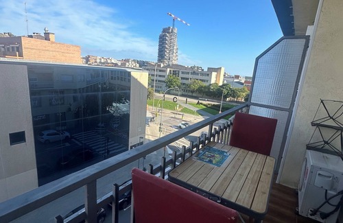 Mataro Condo | Rooms for rent in shared apartment good atmosphere, private spaces