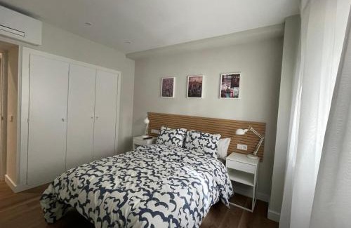 Almendrales House | Rooms Madrid Río