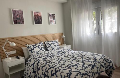 Almendrales House | Rooms Madrid Río