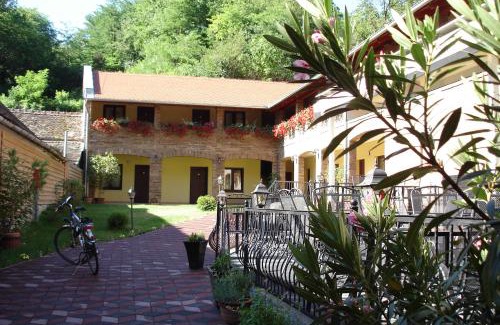 Ilok House | Rooms Villa Iva
