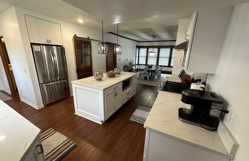 Cheboygan House | Roomy 5BR 1/4 mile from Main St