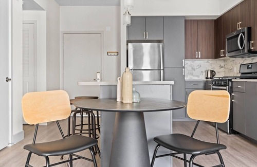Fremont Apartment | Roomy Fremont 1BR w/Roof Deck, Pool & Spa, near TJ & WF, by Blueground