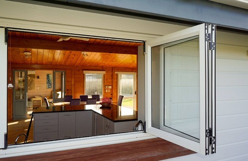 Omaha House | Roomy on Ruby