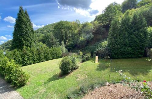 Mainz-Bingen Apartment | Roosartige Ferien - Ferienwohnung am Weiherturm