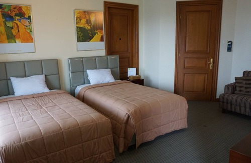 Bangka Hotel | Roosseno Plaza