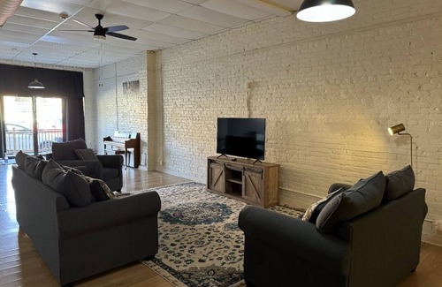 Hannibal Apartment | Roosters Crow Studio