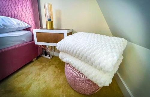 Bogacs Villa | Rosé de Lux