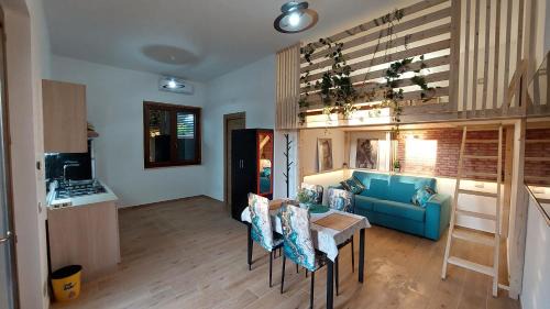 Vallo Scalo Apartment | Rosa Room
