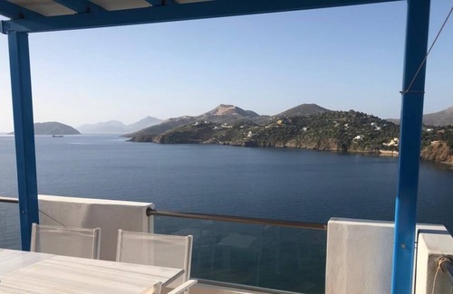 Leros Apartment | Rosa's Treasure Right in the Heart of Leros Very Close to the Beaches