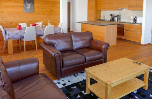 Noveli Apartment | Rosablanche E 107 by Interhome