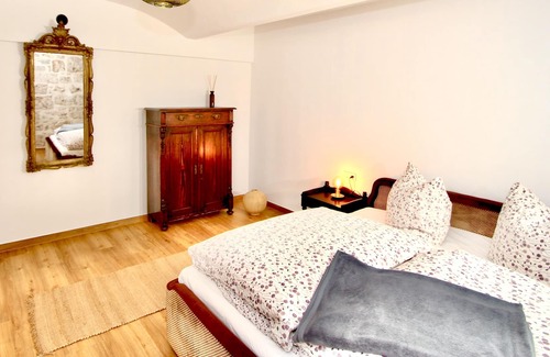 Weimar Apartment | "RÖSCH Apartment" family-friendly & centrally located 50sqm in the middle of Weimar