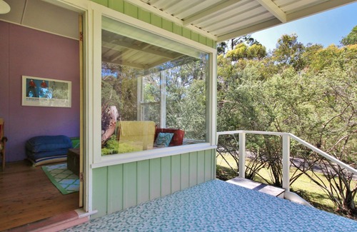 Hyams Beach House | Rose Cottage at Hyams Beach