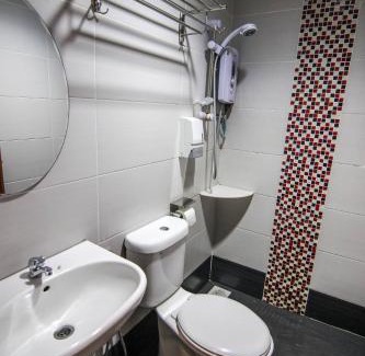Gelang Patah Hotel | Rose Cottage Hotel Taman Nusa Cemerlang