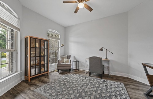 Forest Hill House | Rose Crest Casa
