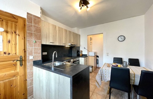Forges-les-Bains Apartment | Rose