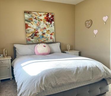 Vancouver House | Rose Garden Family Stay