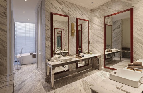 Aerocity Hotel | Roseate House