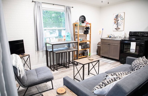 Laurel House | Rosebud Unit A