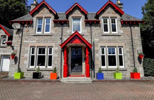 Pitlochry House | Roseburn