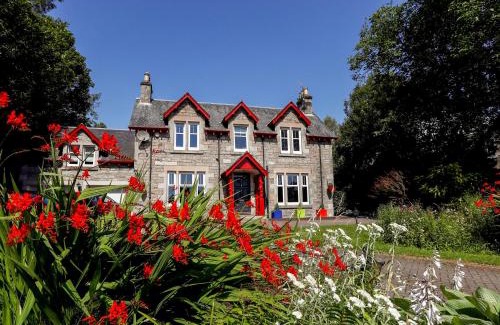 Pitlochry House | Roseburn