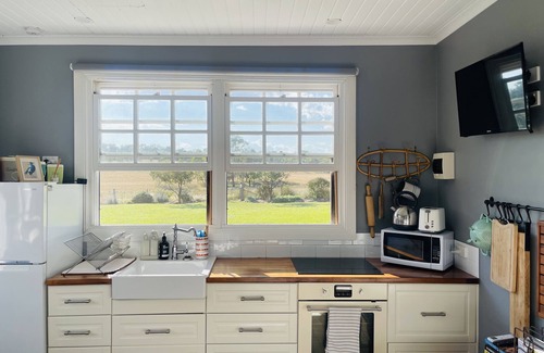 Gum Flat Cottage | Rosedale Tiny Farm Cottage - a little space with a big heart!