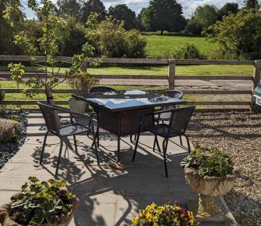 Scawton Bed & Breakfast | Rosegarth Bed and Breakfast