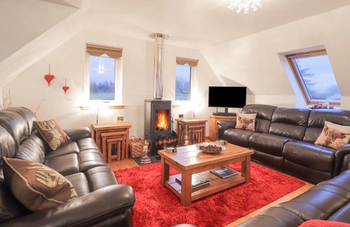 Breakish House | ROSELEA, family friendly, character holiday cottage in Broadford