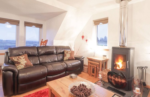 Breakish House | ROSELEA, family friendly, character holiday cottage in Broadford