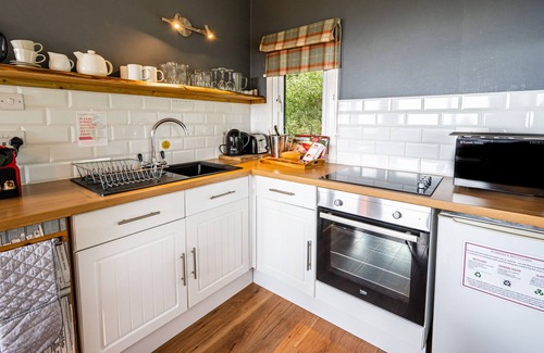 Bunloit Ski Chalet | Rosemoor Cabin at Ancarraig Lodges, Loch Ness