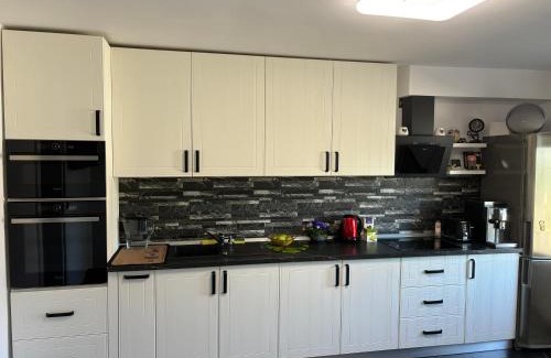 Rasnov Apartment | RosenauStyle