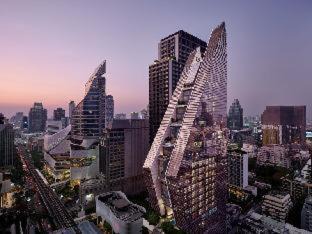 Ploenchit Hotel | Rosewood Bangkok