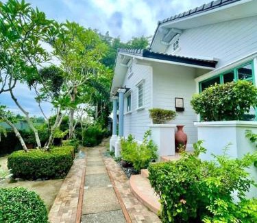 Huai Yai Resort | Rosie Garden & Home