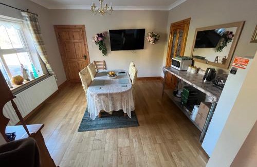 Newport Bed & Breakfast | Roskeen house