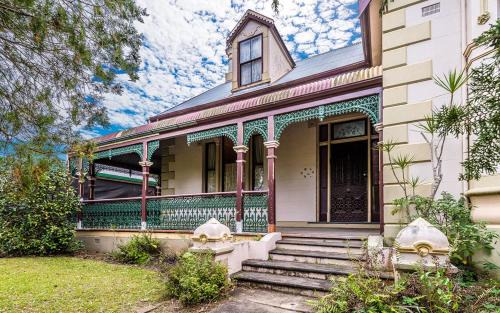 Grafton House | Rosslyn