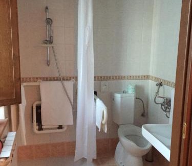 Collesanto House | Rosso Porpora